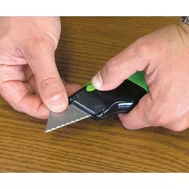 Greenlee Heavy-Duty Utility Knife, Model 0652-11* - Image 3