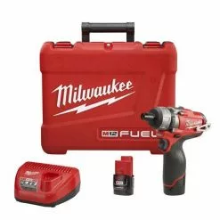 Milwaukee M12™ FUEL™ 2SPD Screwdriver Kit, Model 2402-22*