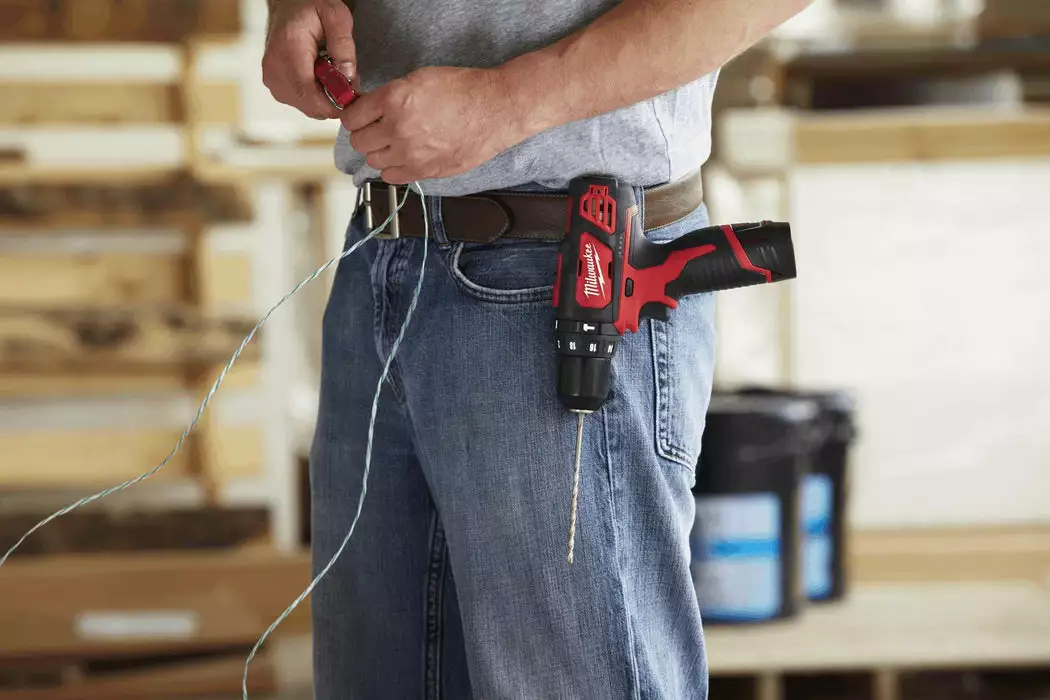 Milwaukee M12™ 3/8 In. Hammer Drill/Driver Kit, Model 2408-22* - Image 4