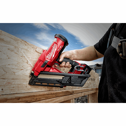 Milwaukee M18 FUEL™ 30 Degree Framing Nailer Kit, Model 2745-21* - Image 6