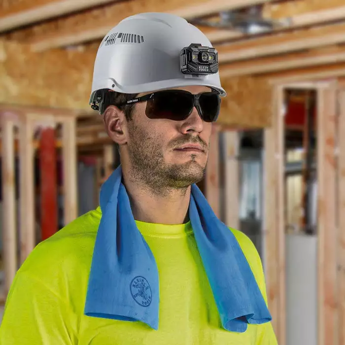 Klein Tools Blue Cooling PVA Towel (Package Of 2), Model 60230 - Image 6