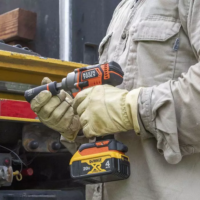 Klein Tools 2-in-1 Impact Socket, 5/8"x7/16", Model 66062* - Image 5