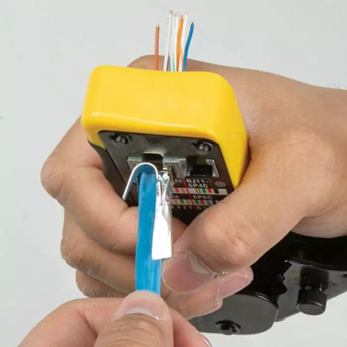 Klein Tools Pass-Thru Modular Data Plug, CAT6STP, 100-Pack, Model VDV826-754* - Image 6