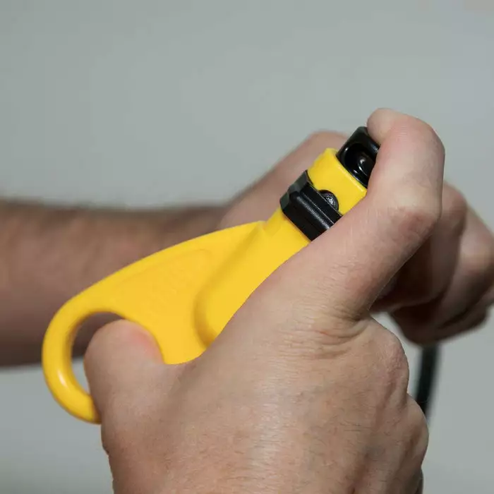Klein Tools Coax Cable 2-Level Radial Stripper, Model VDV110-061* - Image 4